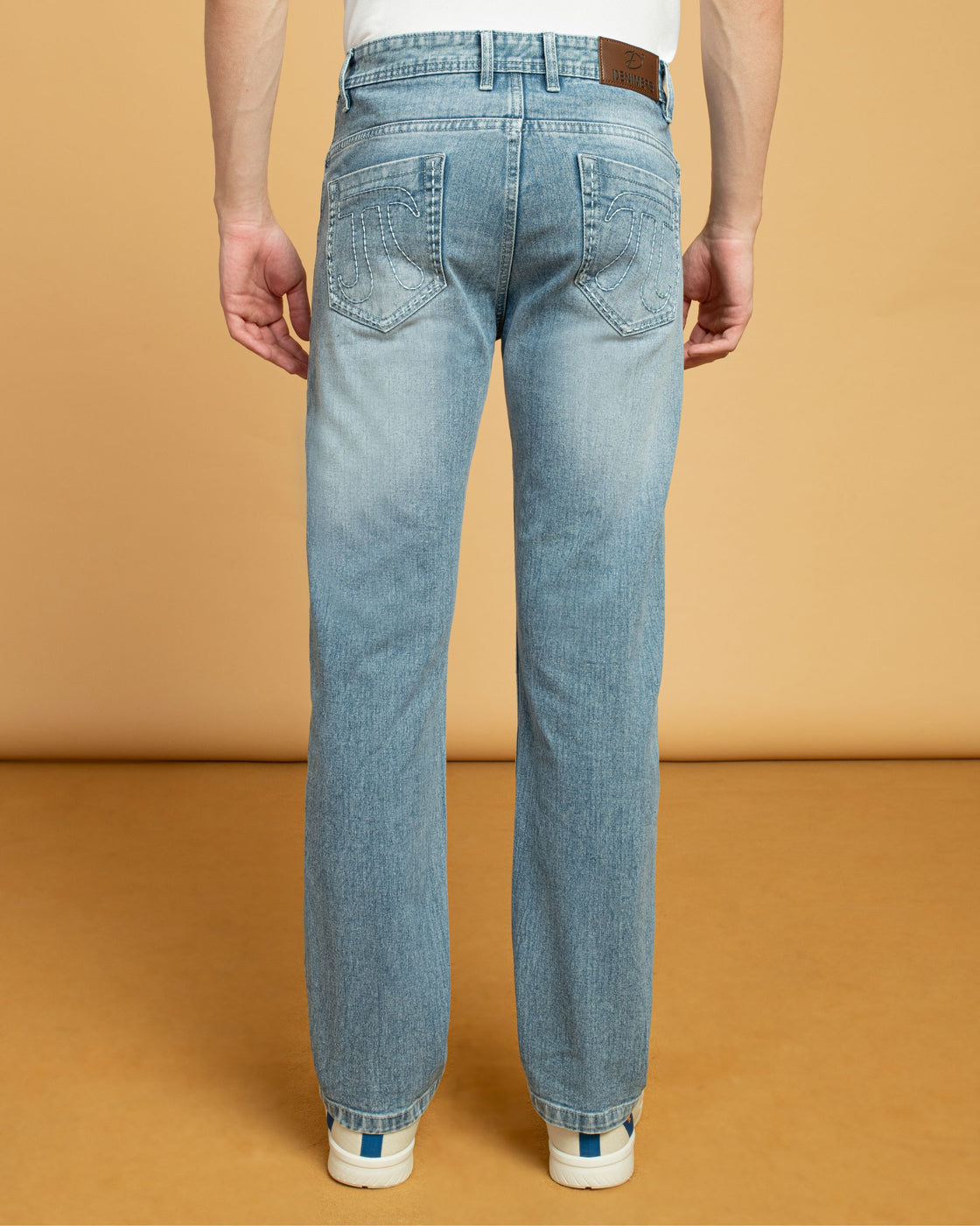 REFINED BLUE RELAXED FIT JEANS