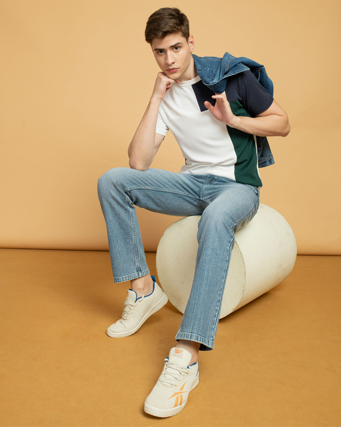 REFINED BLUE RELAXED FIT JEANS